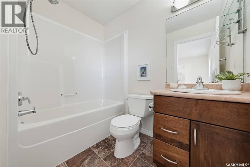 139 Denham CRESCENT — photo 16 of 37