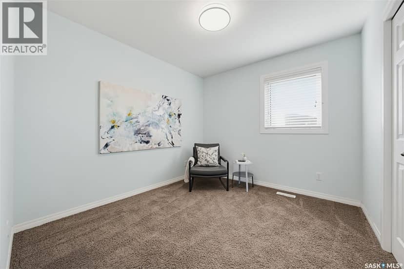 139 Denham CRESCENT — photo 20 of 37