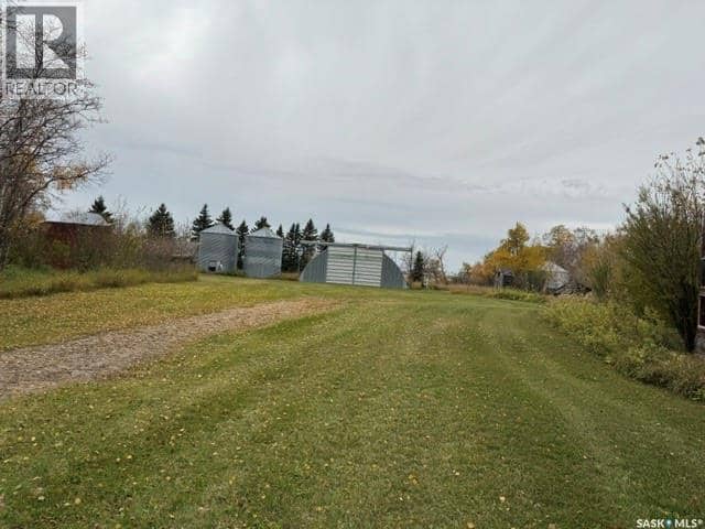 Leroy Farmland — photo 19 of 20
