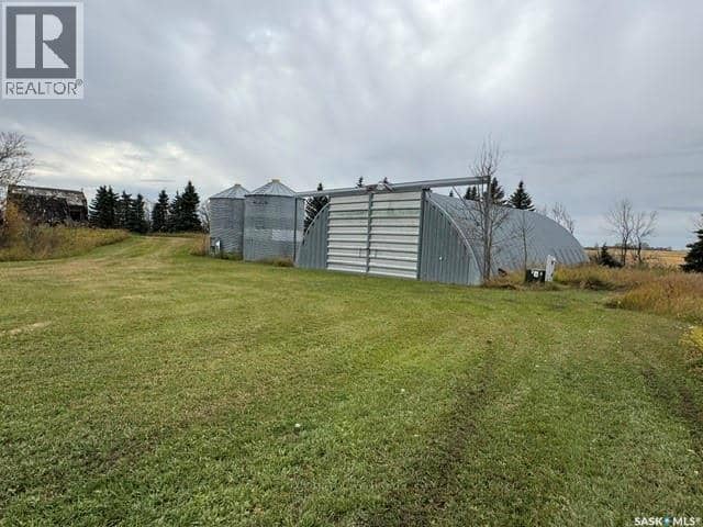 Leroy Farmland — photo 20 of 20