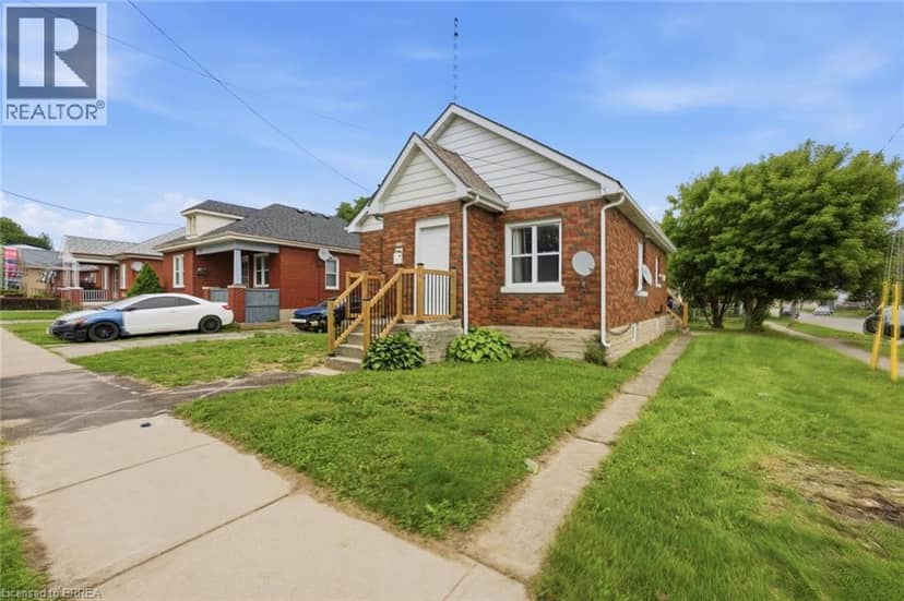 249 CLARENCE Street, Brantford, photo 4