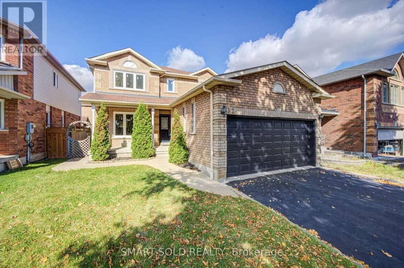 32 Brockman Crescent, Ajax, photo 2