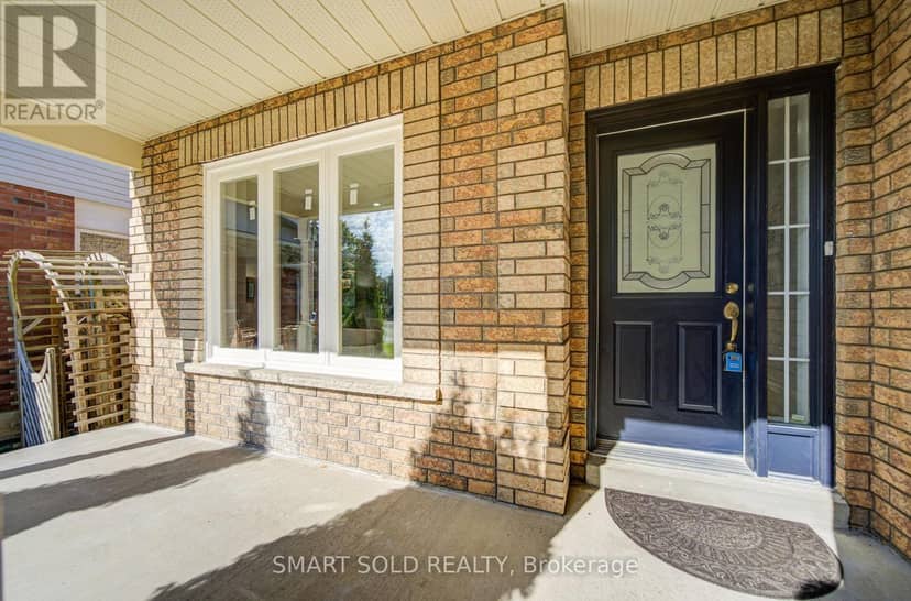 32 Brockman Crescent, Ajax, photo 3
