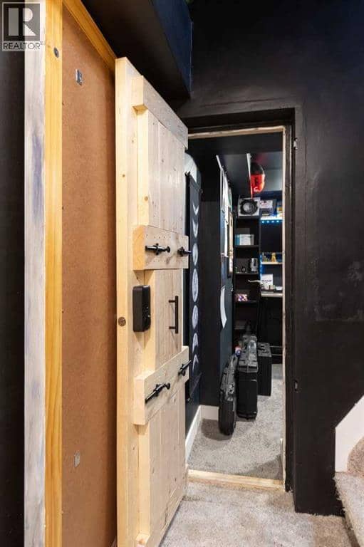 1178 Queen Street SE — photo 28 of 40