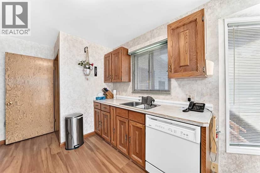 3 Croydon Road NW — photo 9 of 40