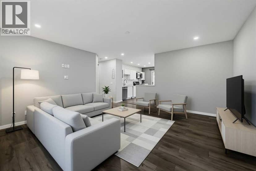 935 Madeira Way NE, Calgary, photo 2