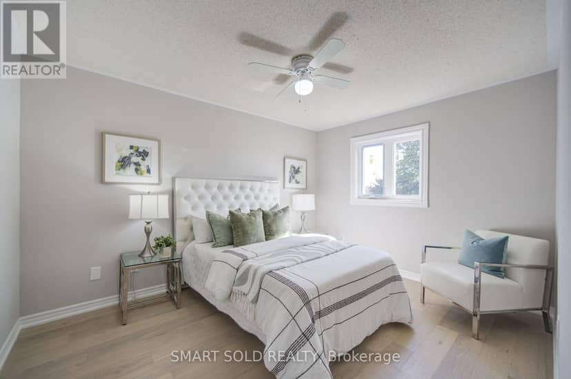 32 Brockman Crescent — photo 26 of 34