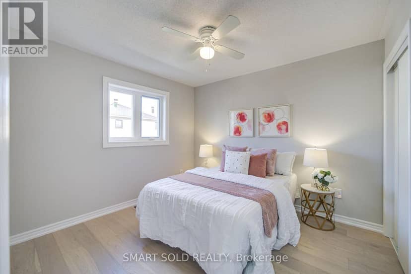 32 Brockman Crescent — photo 25 of 34