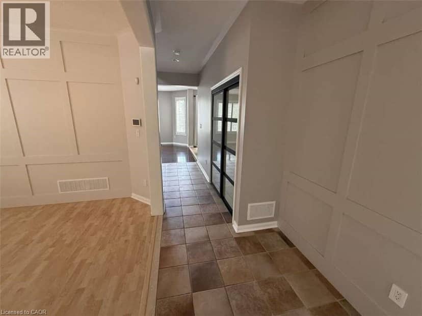 5673 ROSEVILLE Court, Burlington, photo 7