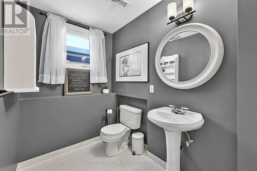 836 Elgin Street — photo 14 of 29