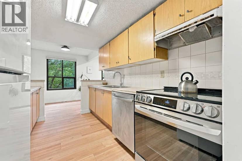 52 Canterbury Gardens SW — photo 11 of 39