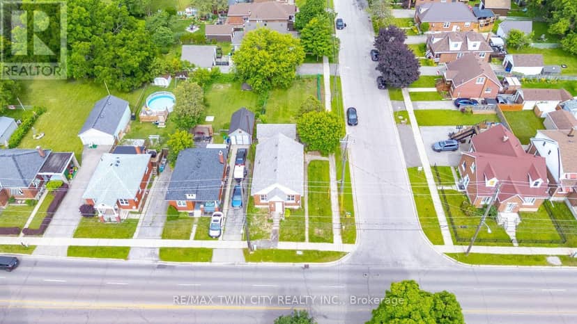 249 Clarence Street, Brantford, photo 6
