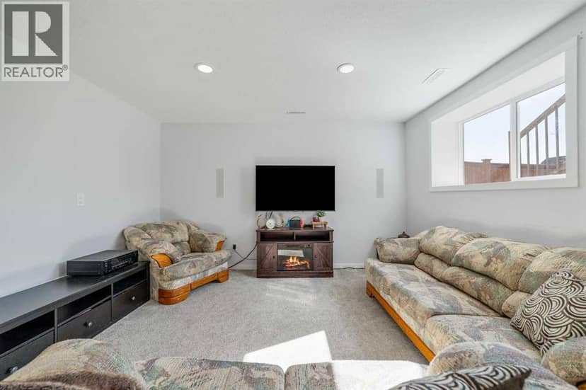 917 Atlantic Cove W — photo 28 of 40