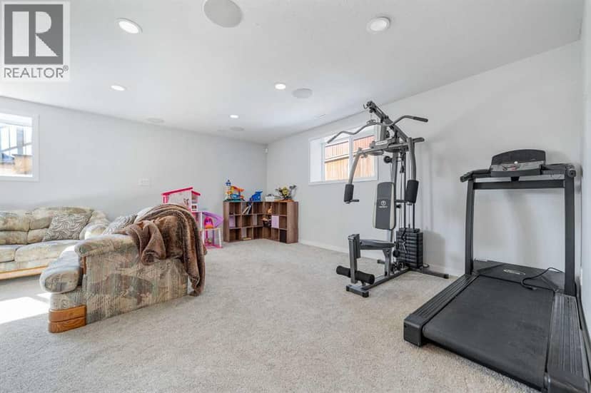 917 Atlantic Cove W — photo 25 of 40