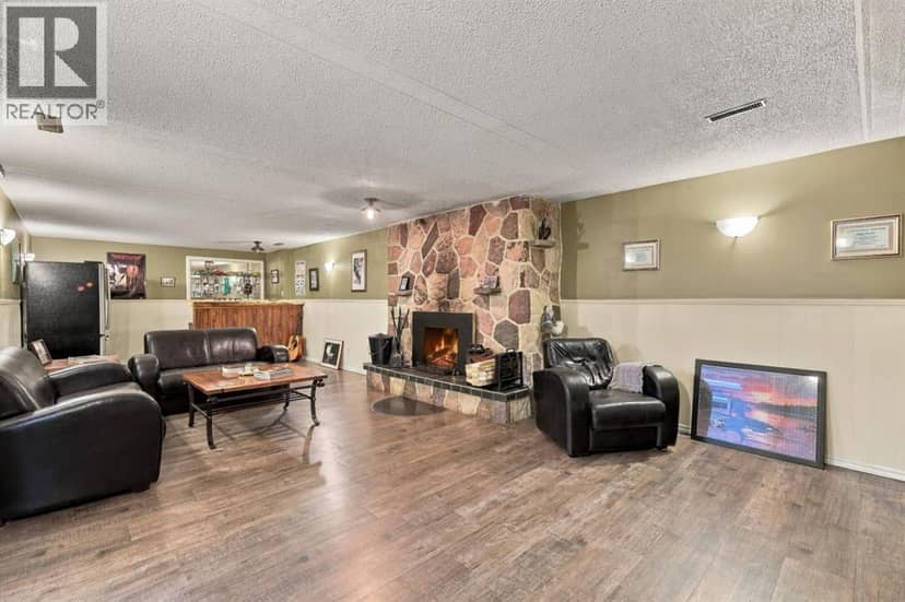 264013 Township Road 433 Township — photo 25 of 40