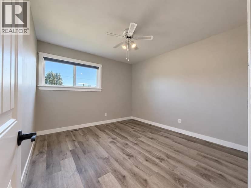4220 7 Avenue — photo 24 of 40