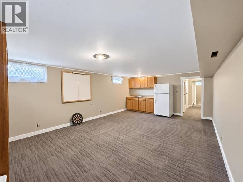 4220 7 Avenue — photo 39 of 40