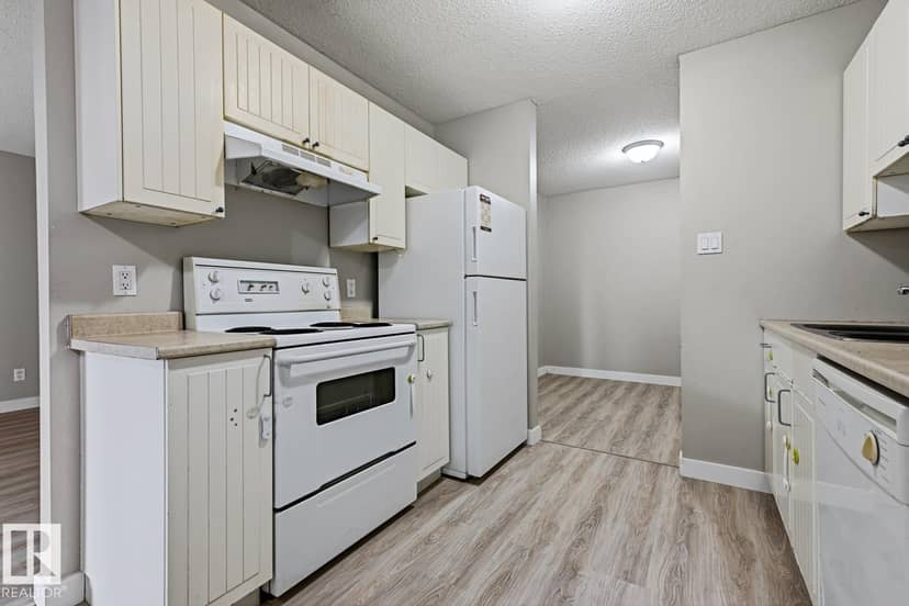 #204 237 Woodvale RD W NW — photo 10 of 21
