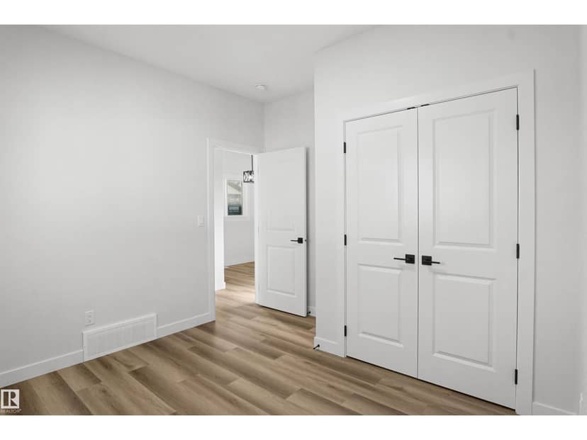 18715 130 ST NW — photo 21 of 40