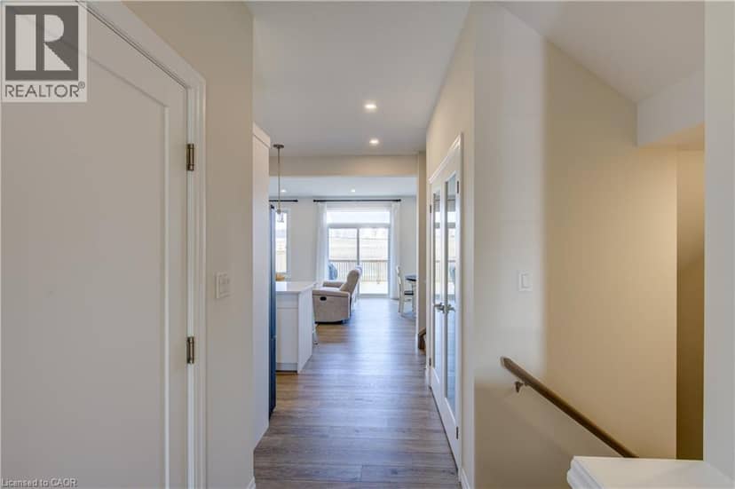 38 CANARY Street, Tillsonburg, photo 5