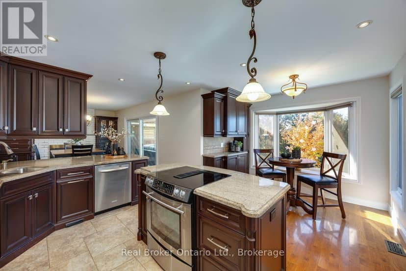 550 Crimson Court — photo 14 of 40