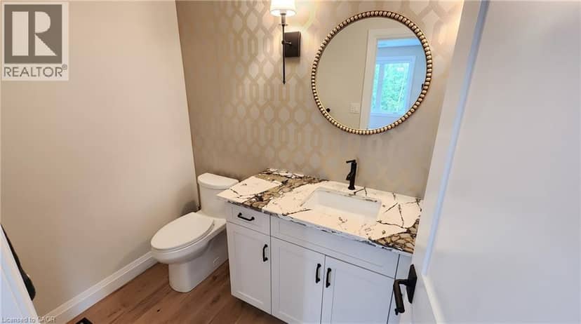 95 DAWN Avenue — photo 14 of 22