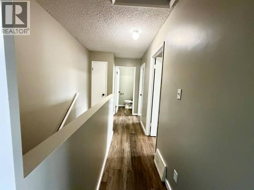 29, 110 Tamarack Avenue — photo 18 of 23