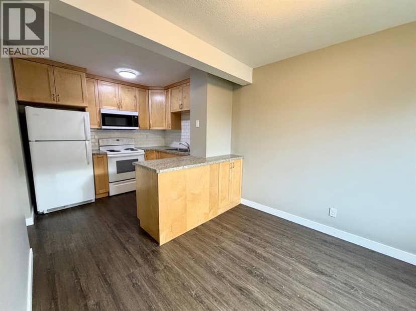 29, 110 Tamarack Avenue, Hinton, photo 4
