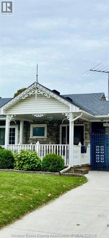 2533 Tourangeau, Windsor, photo 4