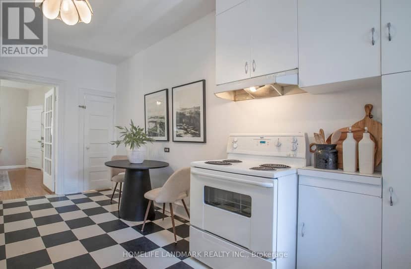 35 Dupont Street — photo 16 of 40