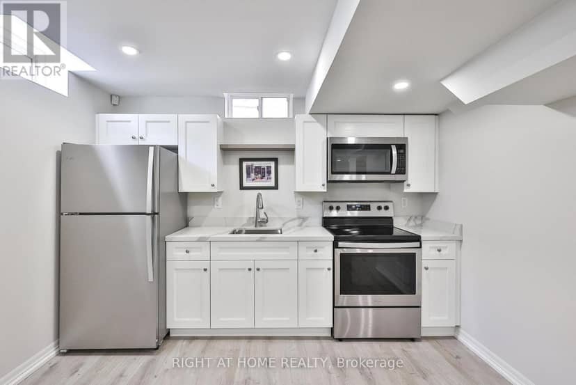 9 Grand Oak Drive — photo 36 of 40