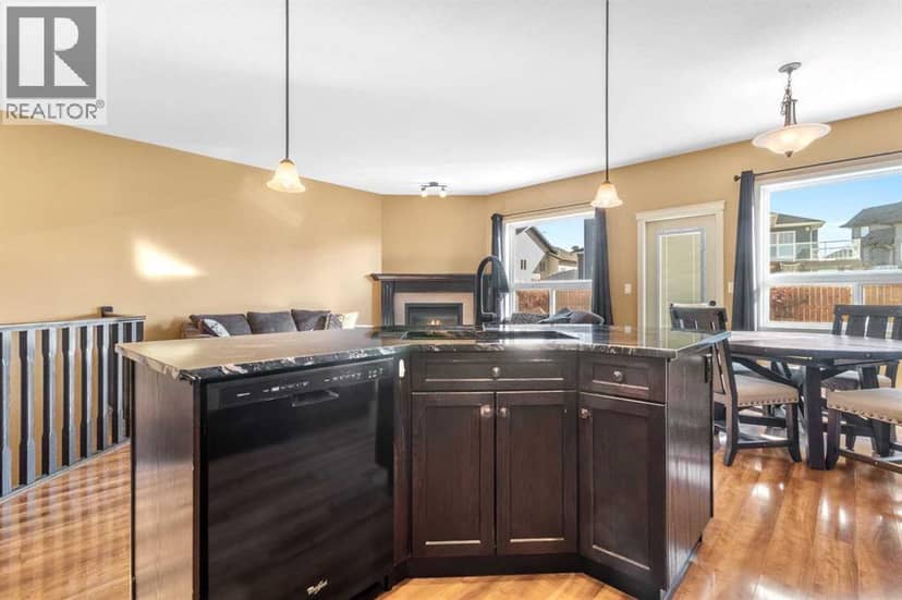 29 Lakeland Road — photo 9 of 29