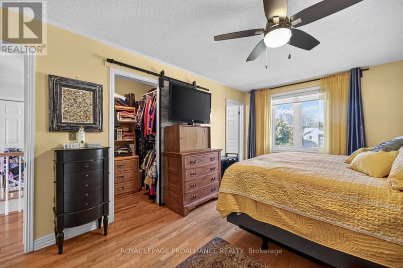 15 Willow Drive — photo 21 of 40