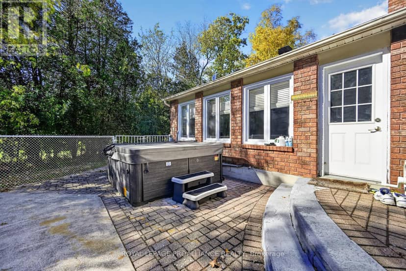 15 Willow Drive — photo 34 of 40