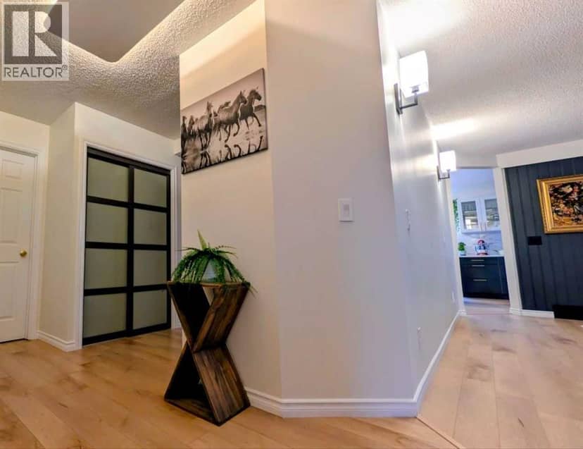 409 Citadel Hills Circle NW, Calgary, photo 4