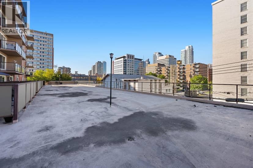 606, 812 14 Avenue SW — photo 32 of 35