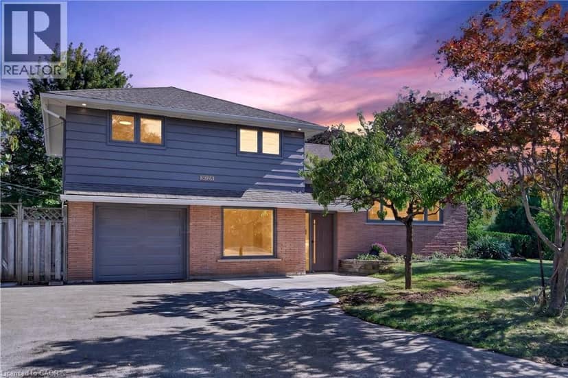 3028 EVA Drive, Burlington, photo 2