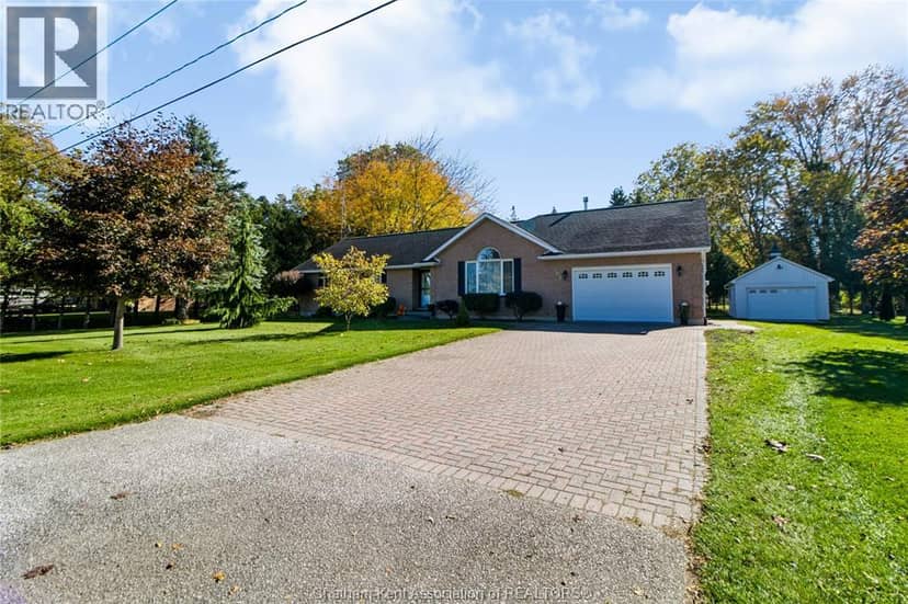 201 CHERRY STREET East, Bothwell