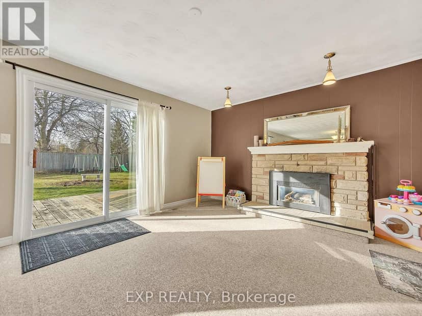 16 Applewood Drive — photo 26 of 40
