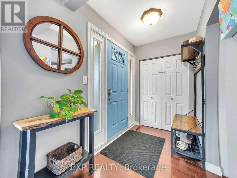 16 Applewood Drive — photo 4 of 40
