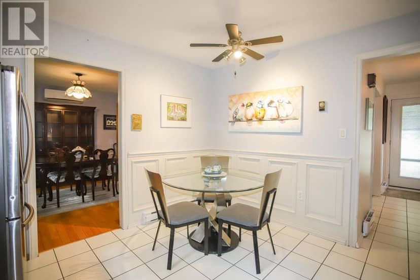 4 Silver Birch DR — photo 16 of 37