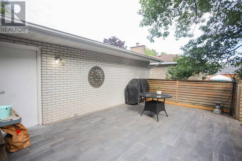 4 Silver Birch DR — photo 37 of 37