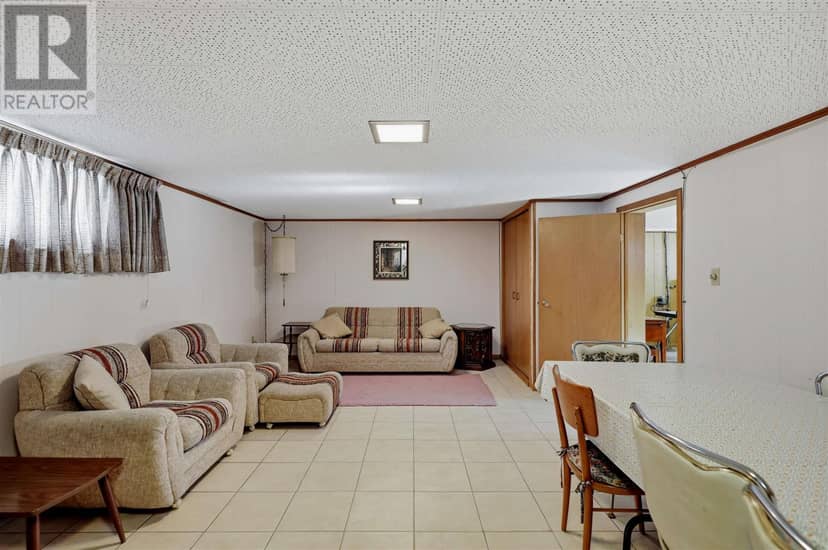371 Franklin ST — photo 17 of 33
