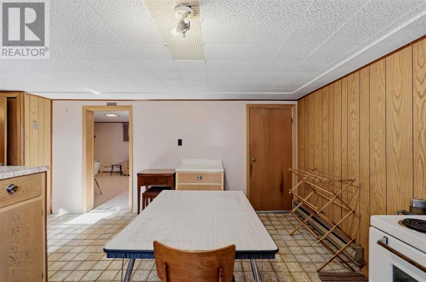 371 Franklin ST — photo 22 of 33
