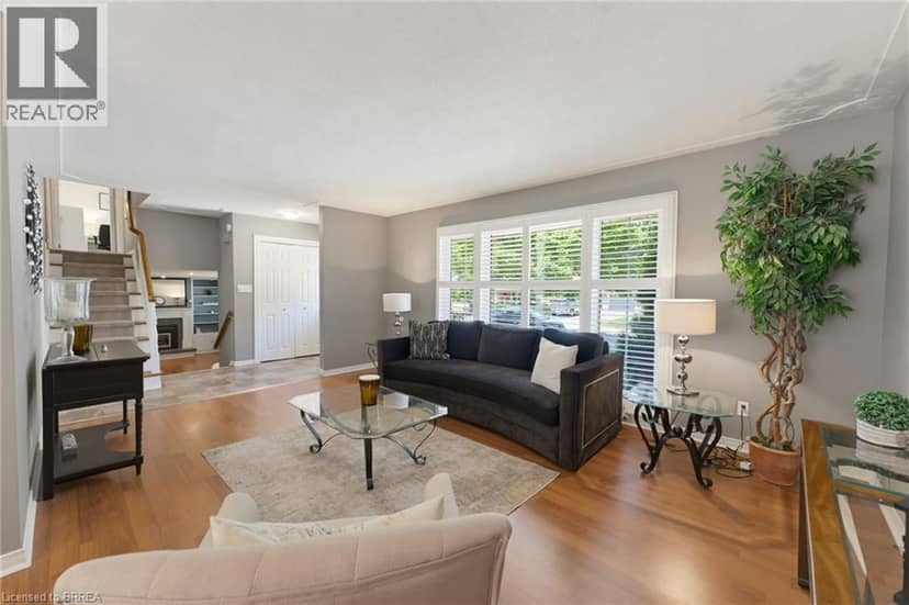 5 MARIGOLD Street, Brantford, photo 6