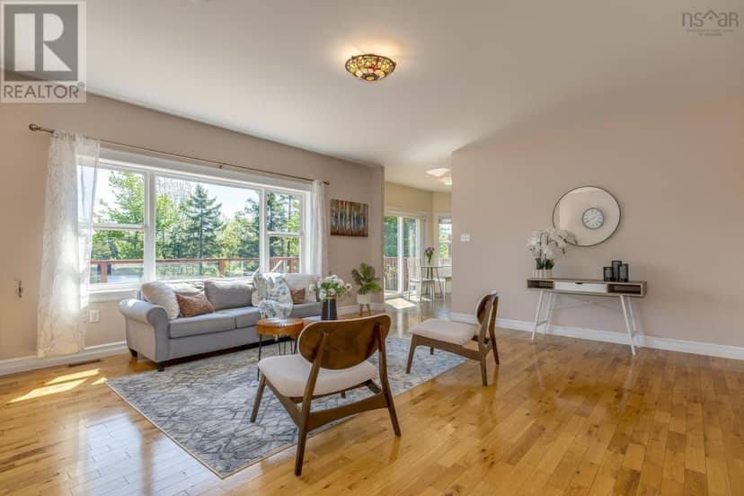 293 Aberdeen Drive — photo 11 of 40