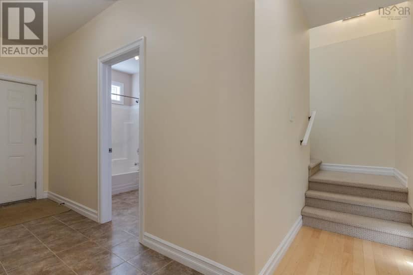 293 Aberdeen Drive — photo 34 of 40