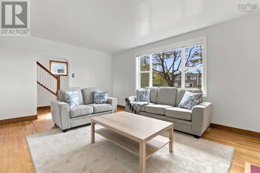 148 Victoria Road — photo 4 of 40
