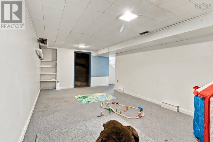 148 Victoria Road — photo 28 of 40