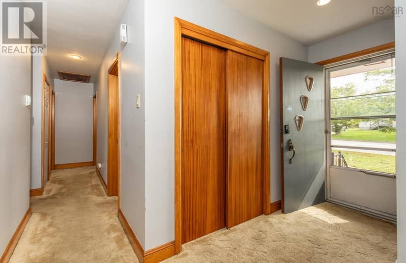 306 Pleasant Street — photo 20 of 37